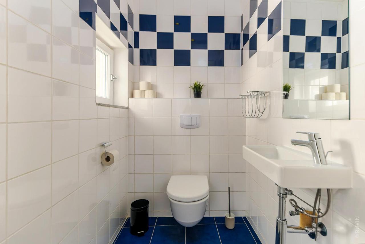 Designer Apartments, 2 Min To U1 Reumannplatz Apartment