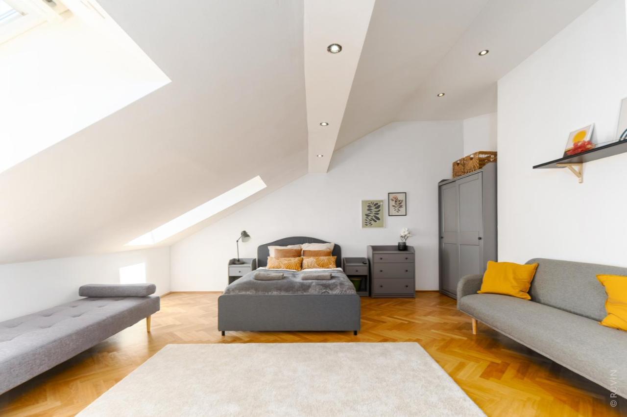Apartment Designer Apartments, 2 Min To U1 Reumannplatz *