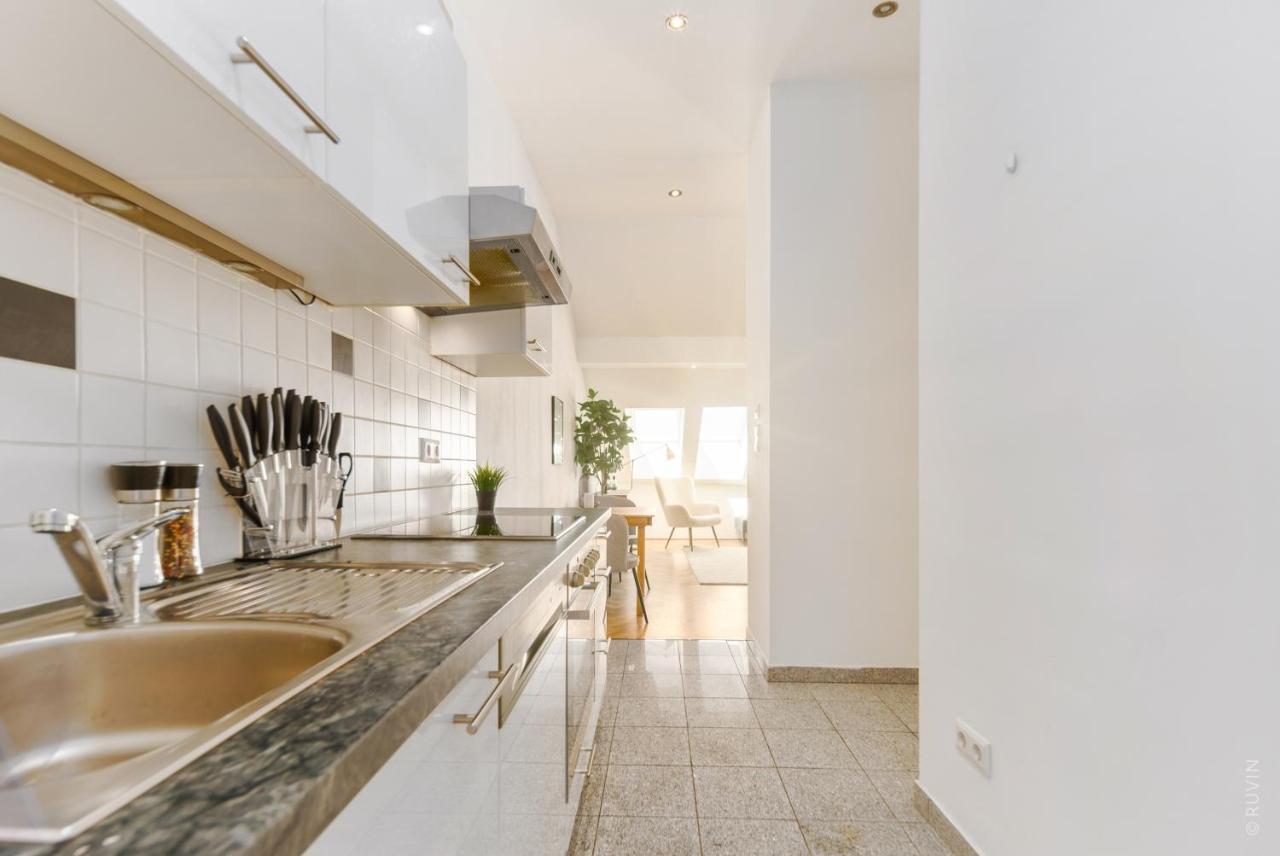 Apartment Designer Apartments, 2 Min To U1 Reumannplatz