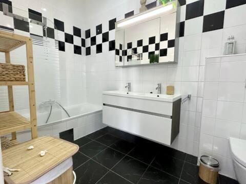 Designer Apartments, 2 Min To U1 Reumannplatz Vienna