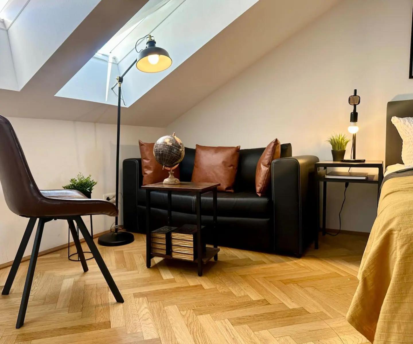 Designer Apartments, 2 Min To U1 Reumannplatz *