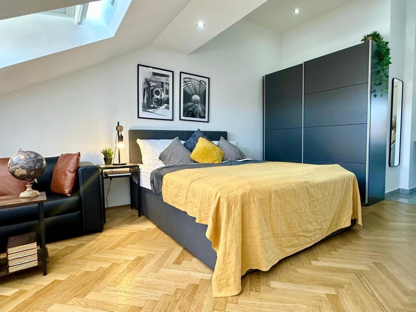 Apartment Designer Apartments, 2 Min To U1 Reumannplatz