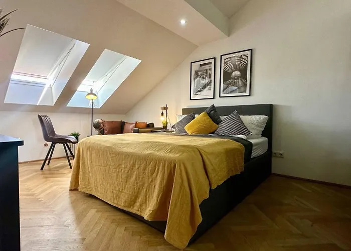 Designer Apartments, 2 Min To U1 Reumannplatz